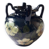 Vase ancien art nouveau très original avec un décor floral