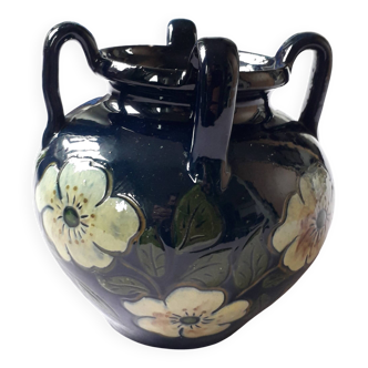 Vase ancien art nouveau très original avec un décor floral