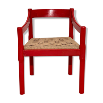 Chaise Carimate en bois peint en rouge Vico Magistretti  | italie | 1959