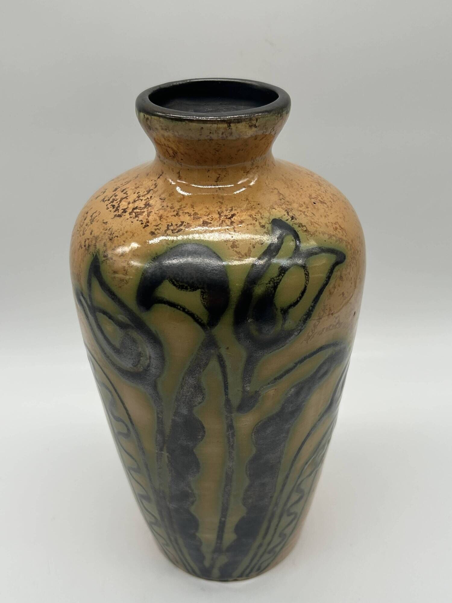 Art deco vase attributed to louis randour for saint-ghislain