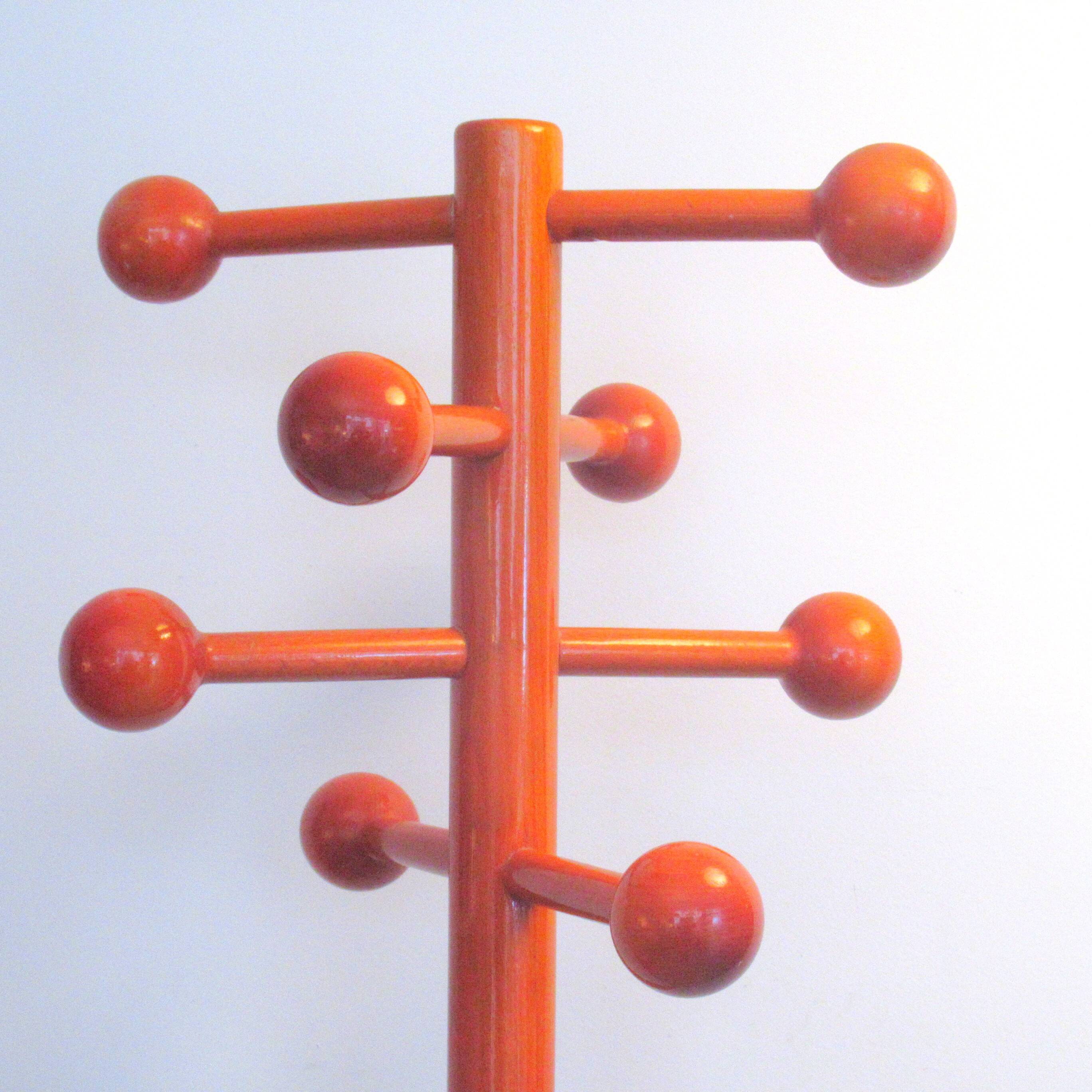 Portemanteau italien en bois orange années 70