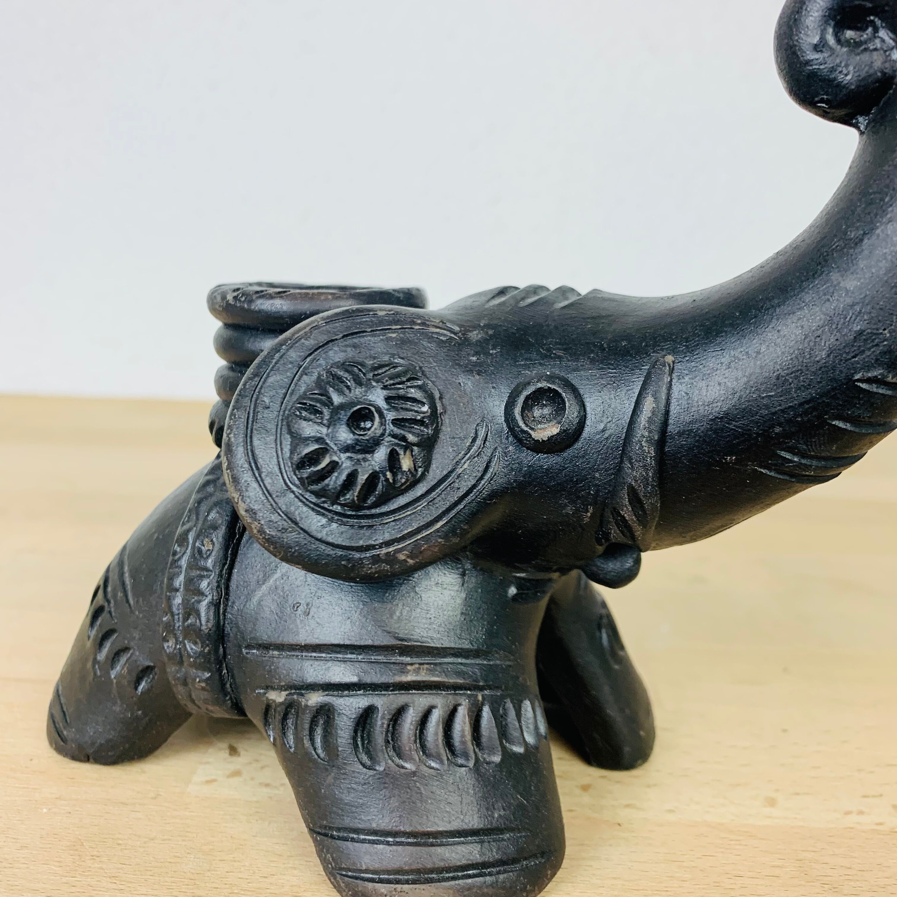Black elephant candle holder