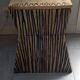 Tabouret coffre en teck naturel brun et noir.
