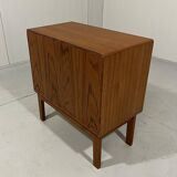 Commode en teck Danemark années 60