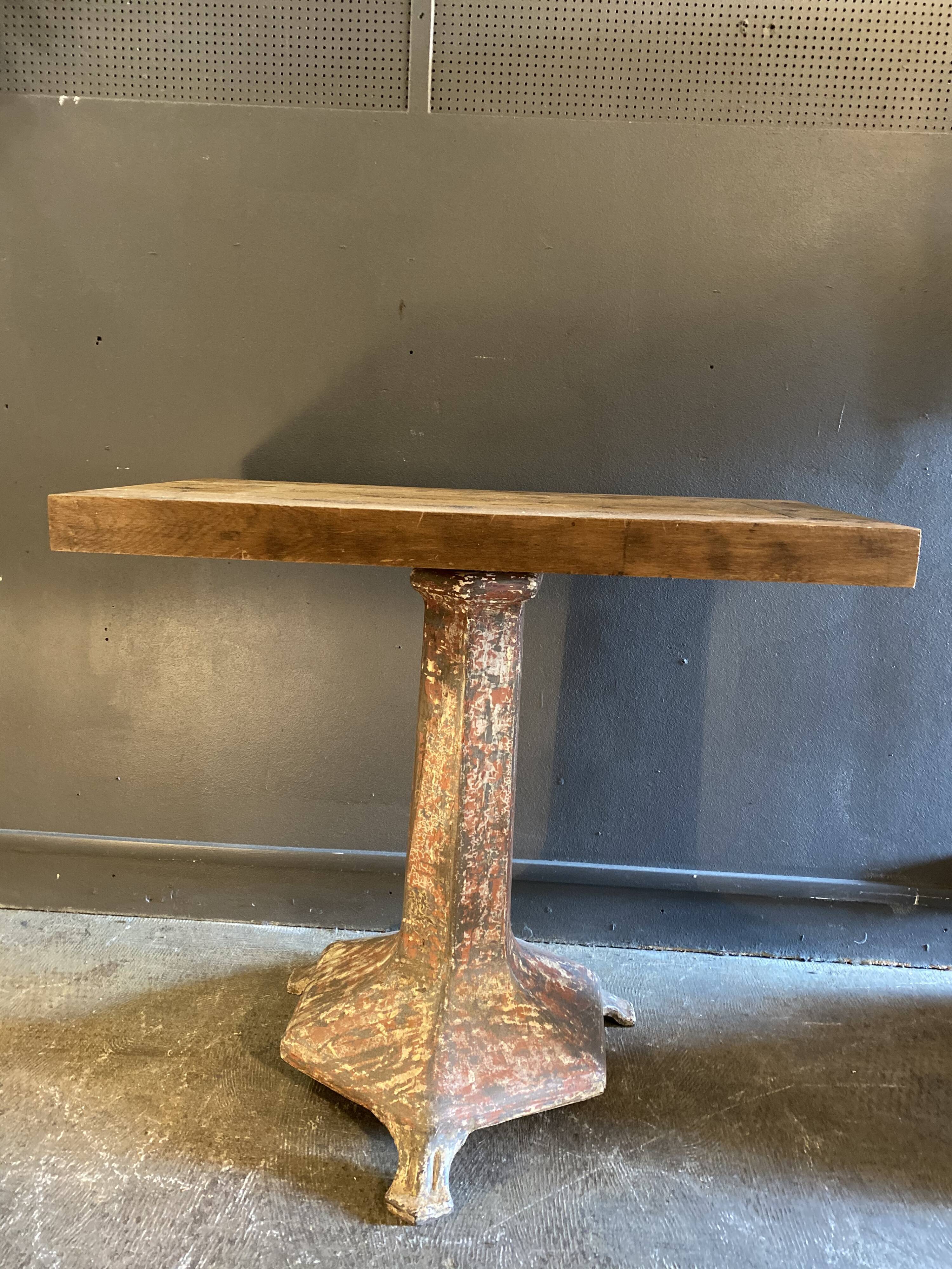 Industrial console cast iron and oak tray