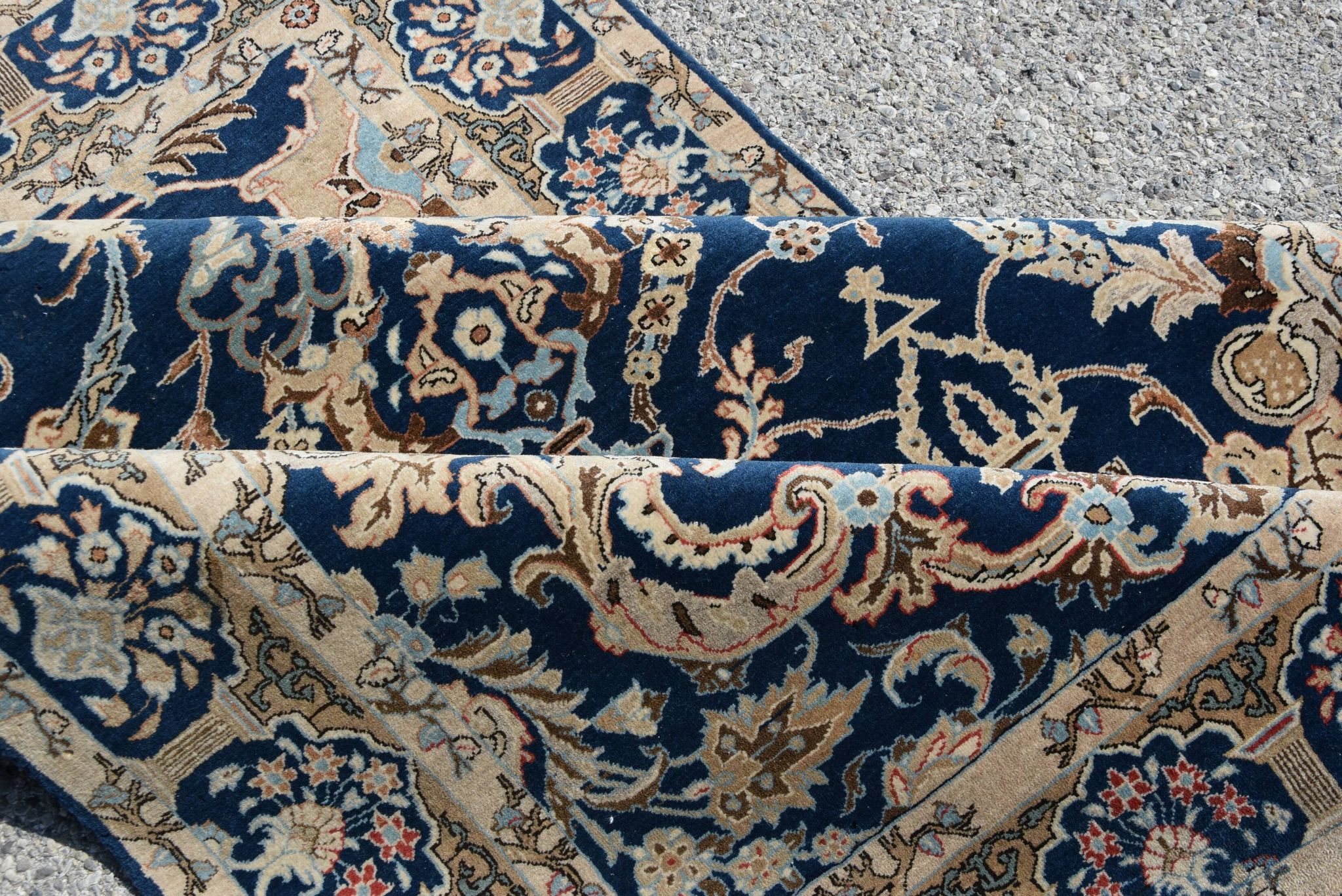 Iranian oriental carpet Kashan - handmade: 1.42 x 2.00 metres in Wool and Silk