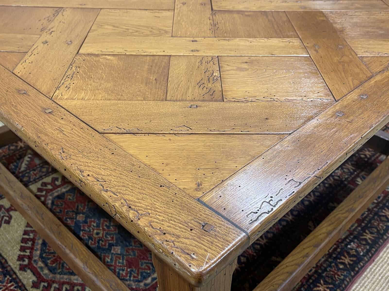 Table basse en chêne des années 1950