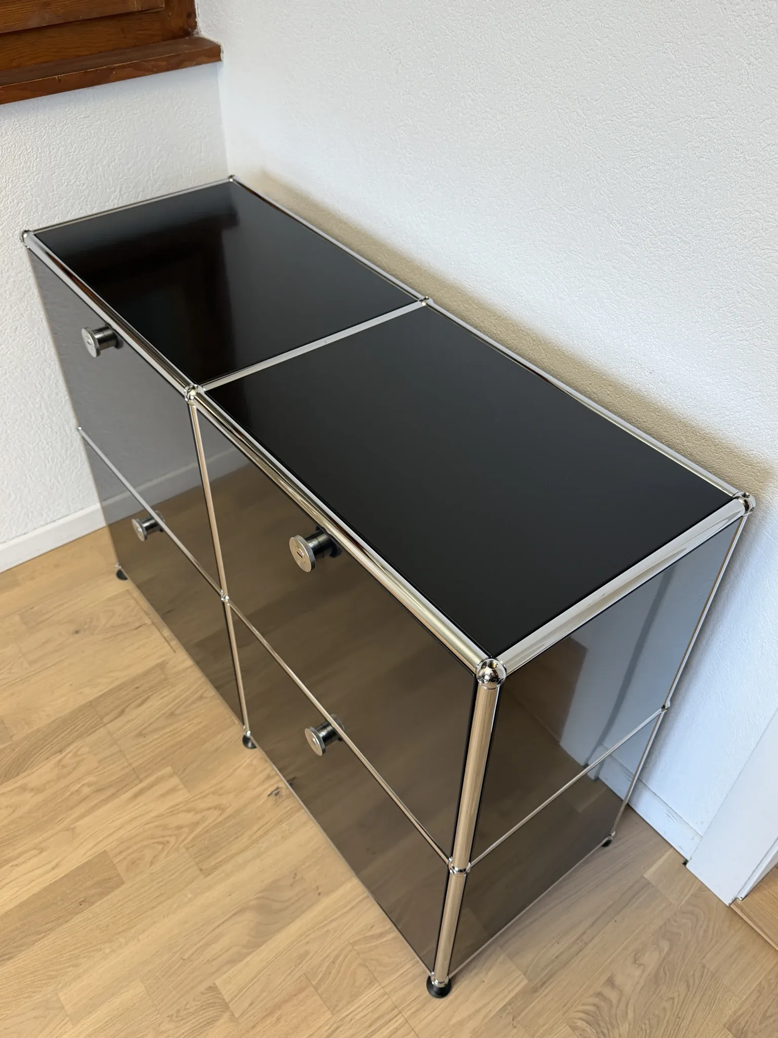Commode USM Haller en Noir Graphite