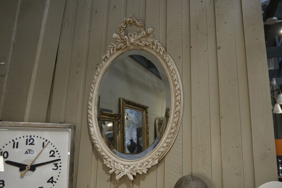 Oval mirror style Louis XVI 63x100cm