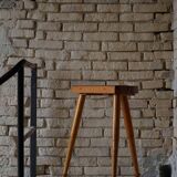 High tripod stool in solid pine, by a Danish cabinetmaker, mid-century, around 1960.