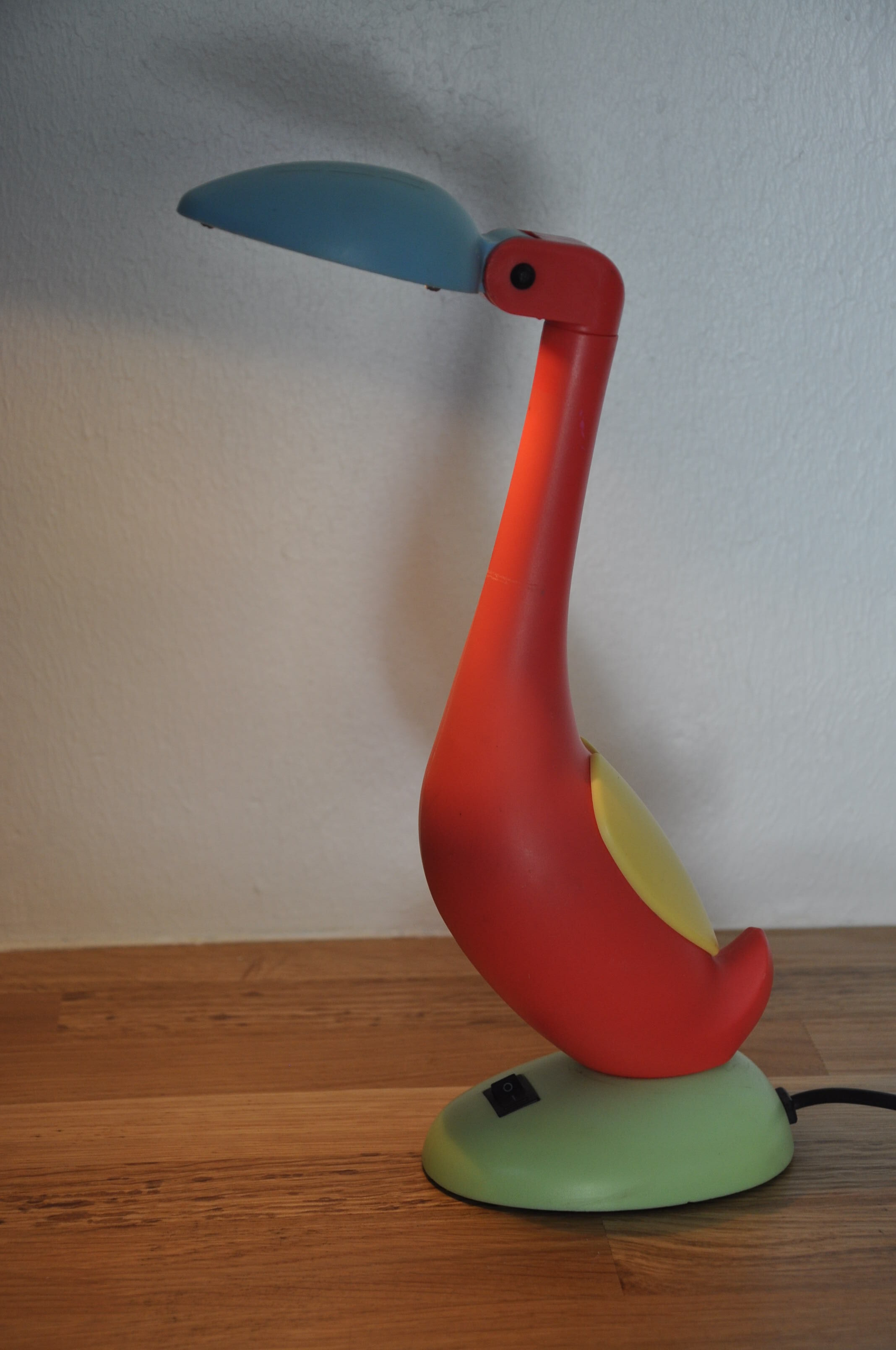 80s penguin lamp