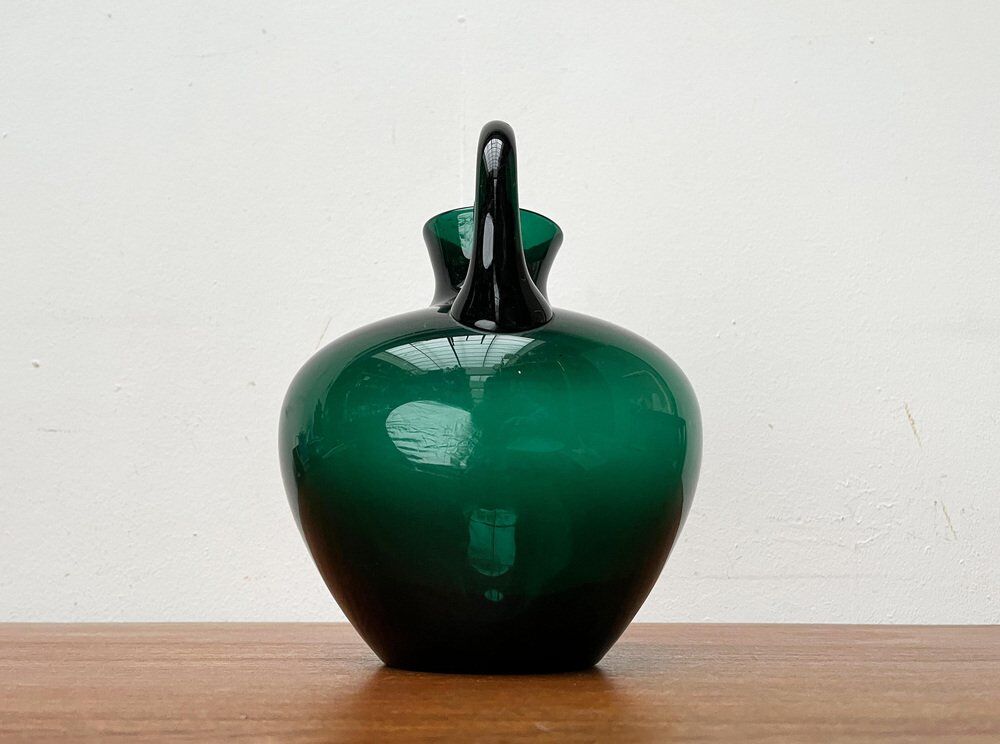 Green glass pitcher German Art Deco by Prof. Bruno Mauder for Zwiesel Theresienthal, 1930s