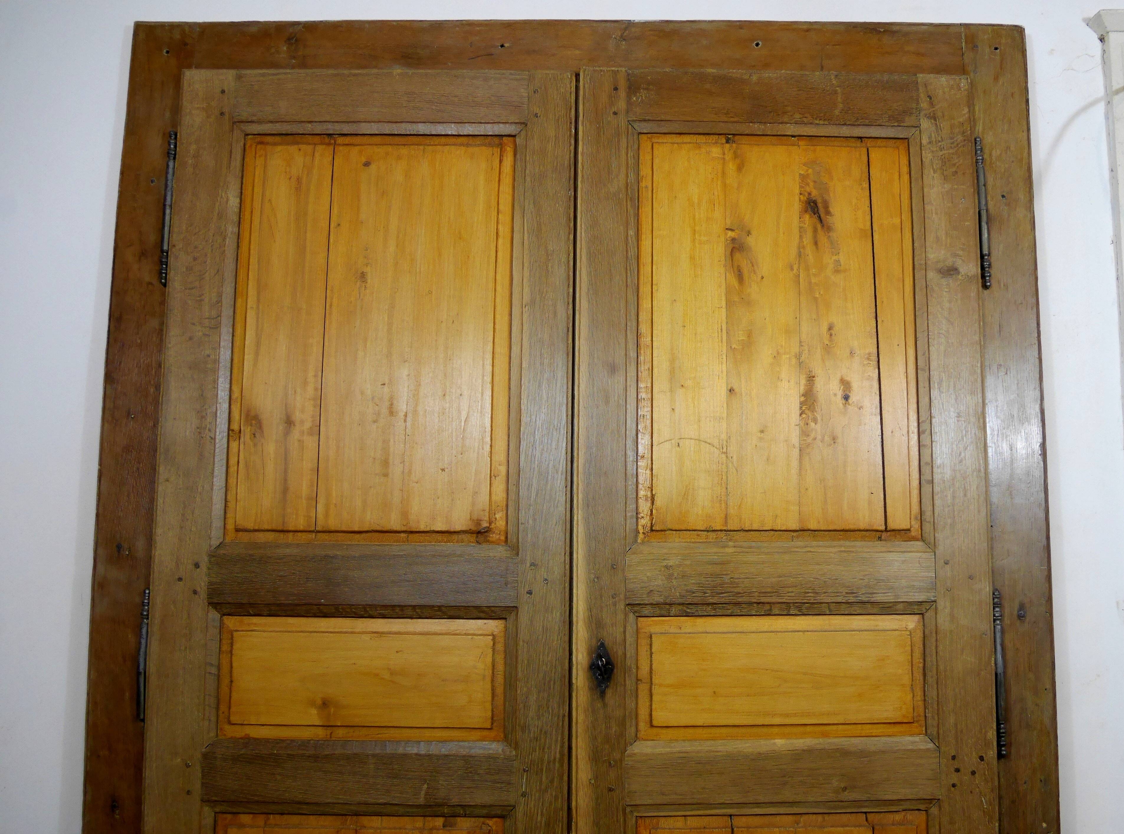 Paire de porte en bois du 18 eme siecle