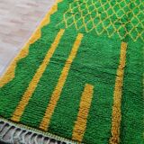 Moroccan Berber handmade rug – 300x200 cm – green and yellow wool