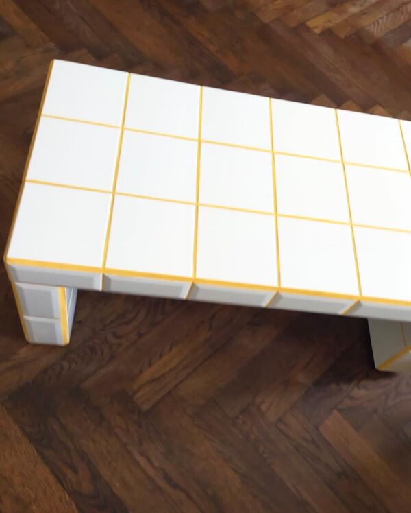 Table basse en carrelage et carreaux métro