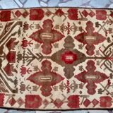 Caucasian Vintage/Antique carpet 135x88cm.