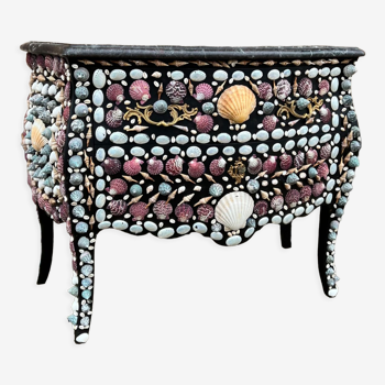 Louis XV style chest of drawers decorated with shells XIX Eme century