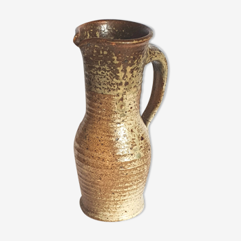 Pitcher in Berry sandstone