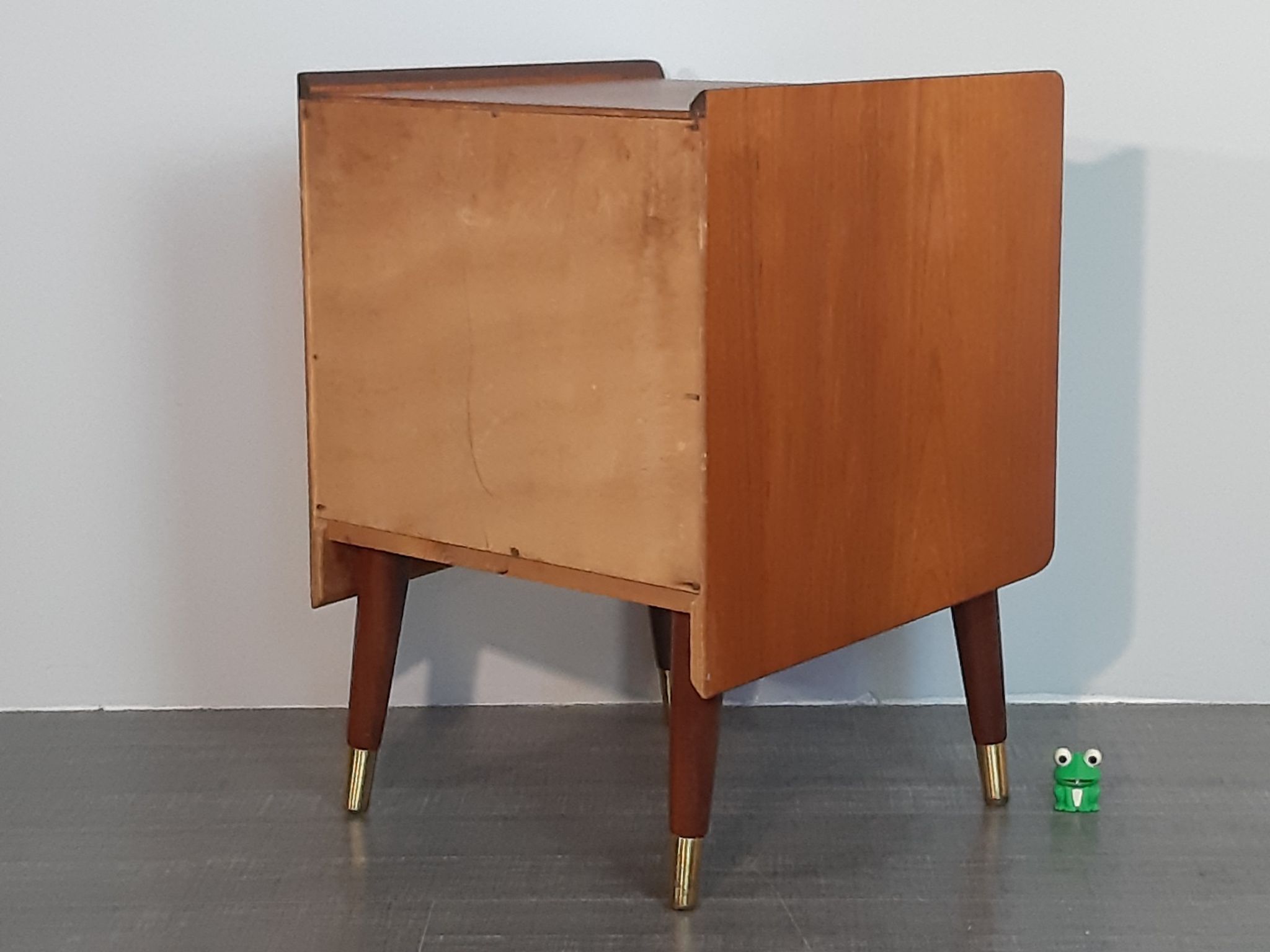 Norwegian bedside table with 3 drawers, teak and brass clogs