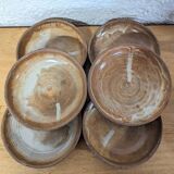 6 stoneware plates