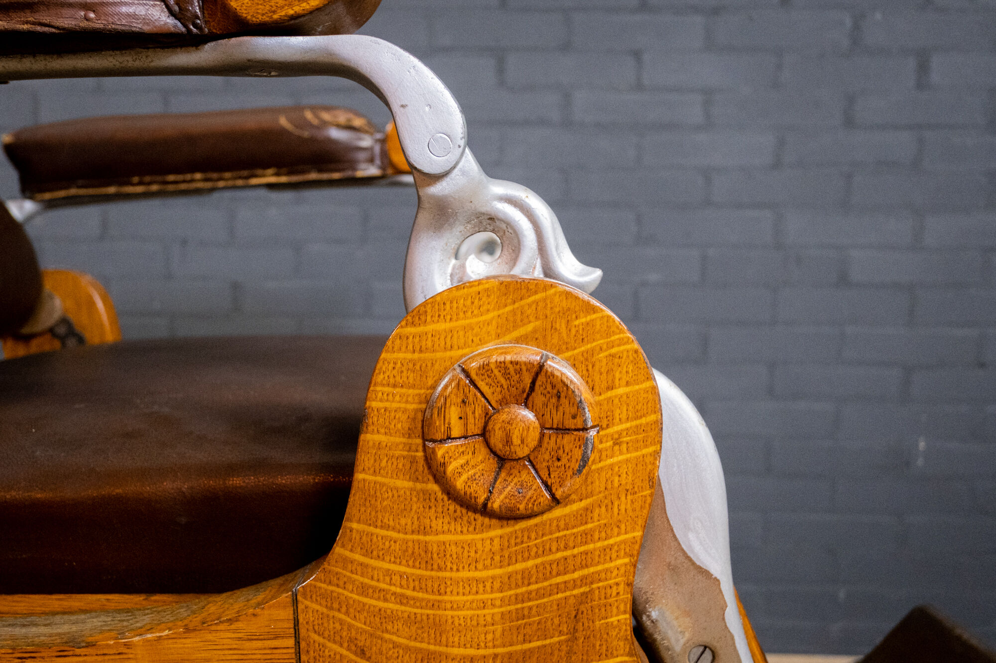 Chaise Barbier Art Déco Chêne et Cuir