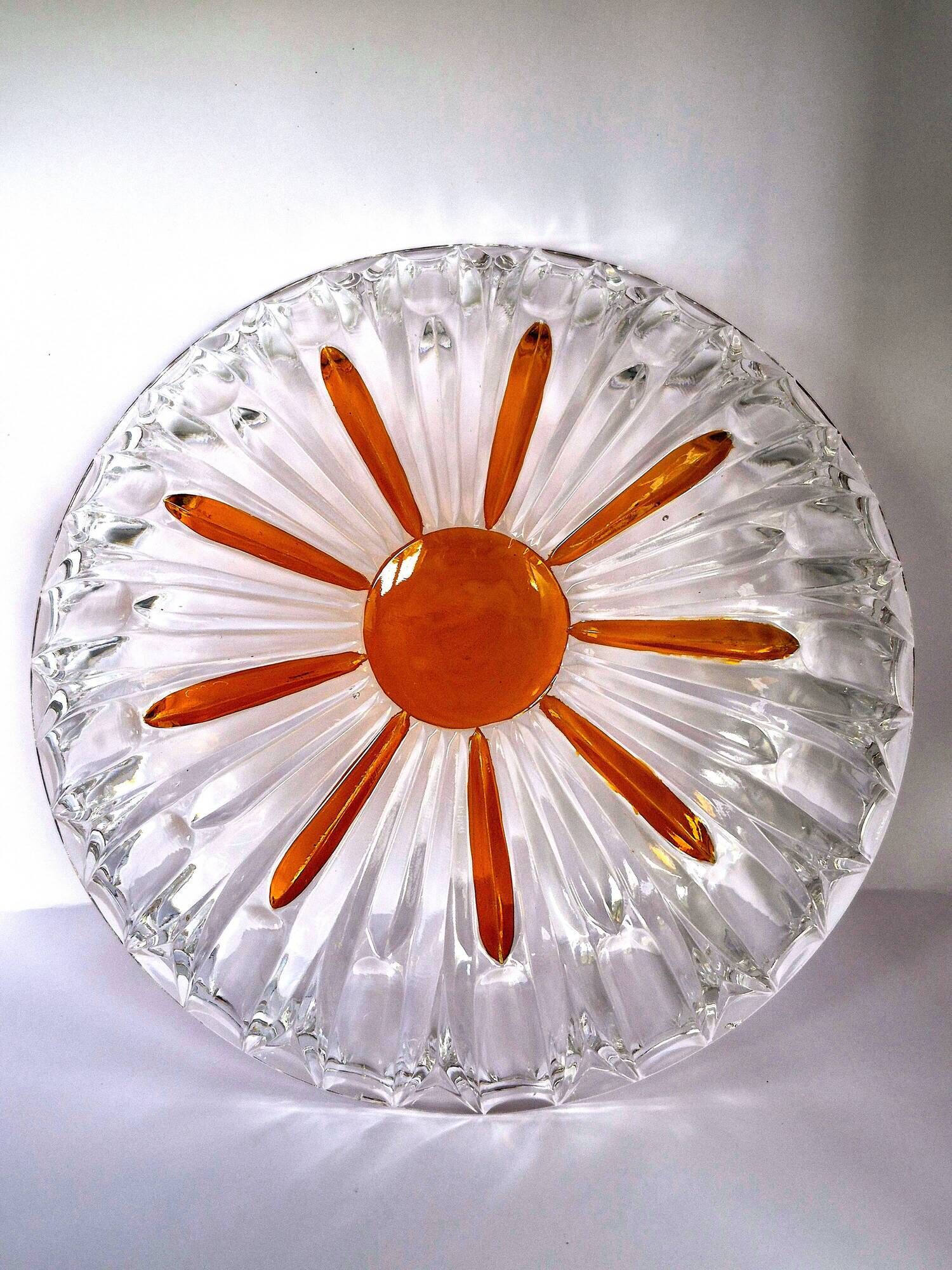 Vintage cut crystal pocket bowl with amber centre – 1960s/70s