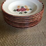 Series of 8 soup plates