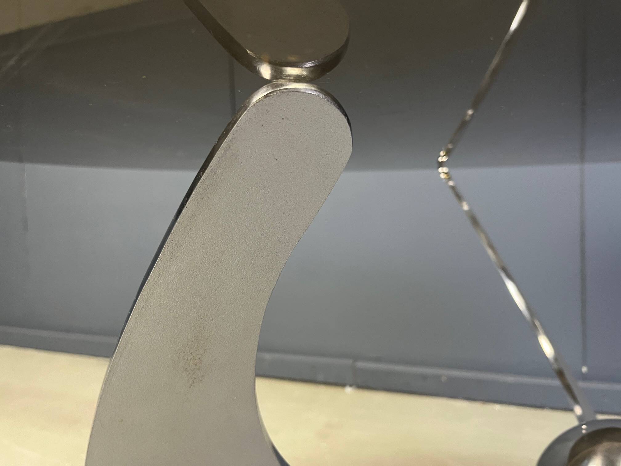 Table basse ou de salle à manger réglable « Helix » de Luciano Campanini, années 1970