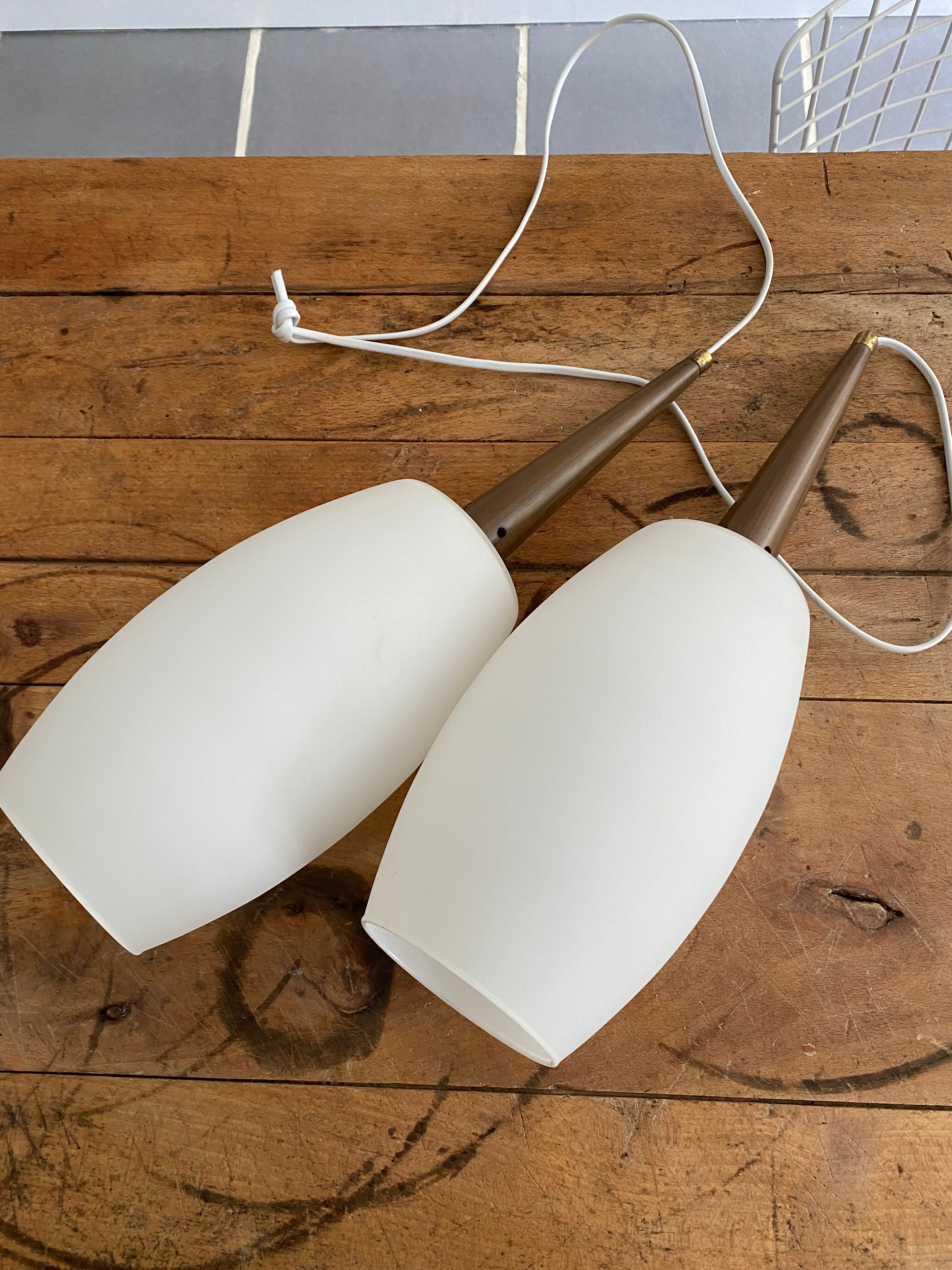 Pair vintage opaline suspensions