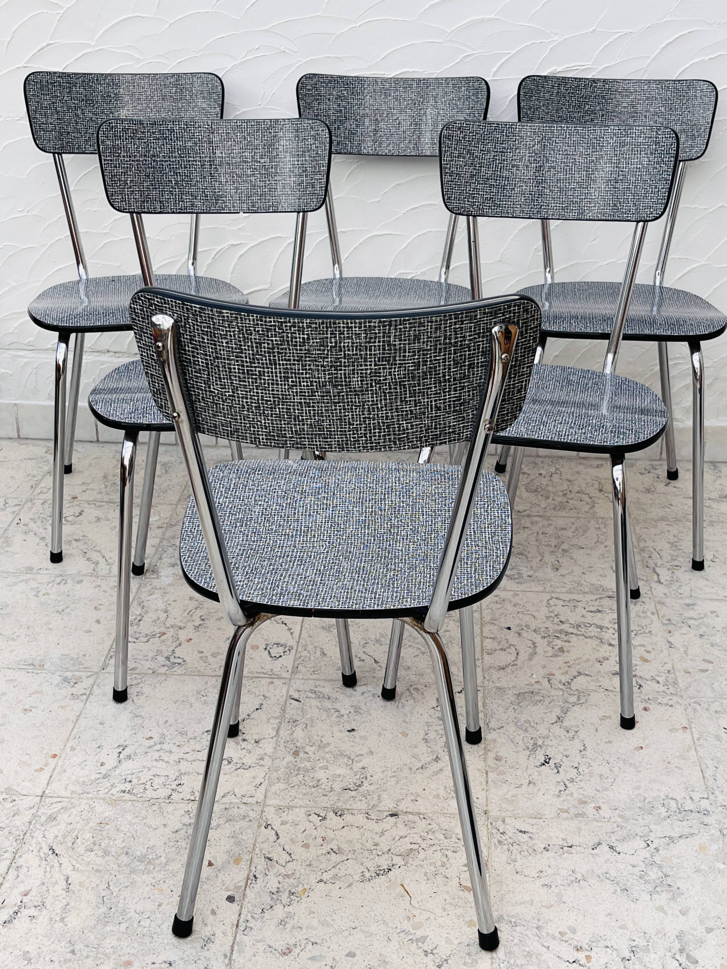 Set of 6 Formica chairs