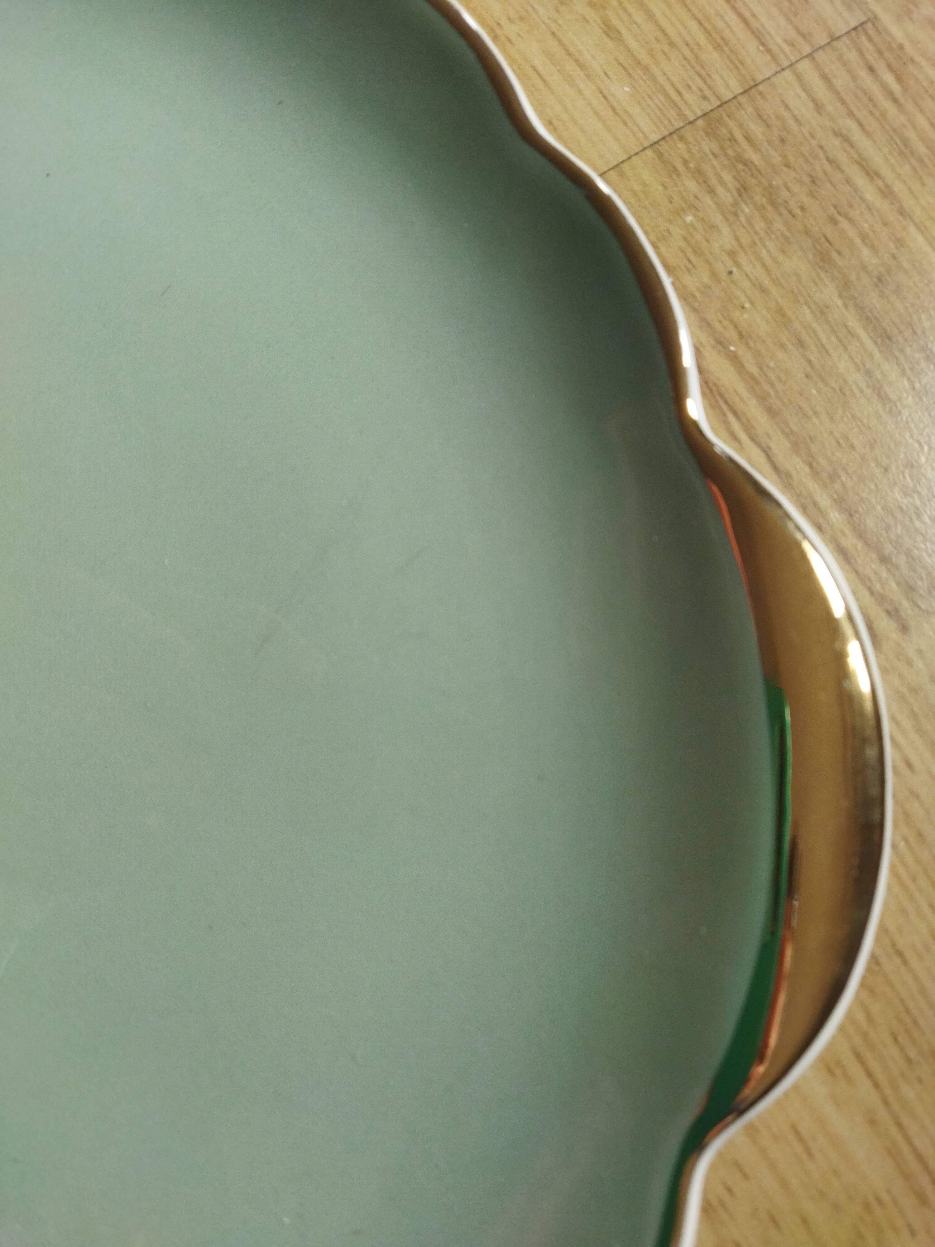 Villeroy & Boch celadon and gold pie dish