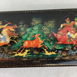 Lacquered box from Russia hand painted