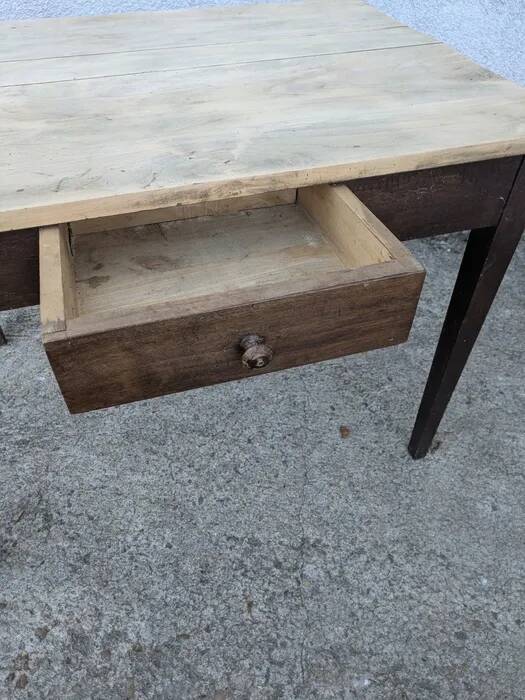 Farmhouse table
