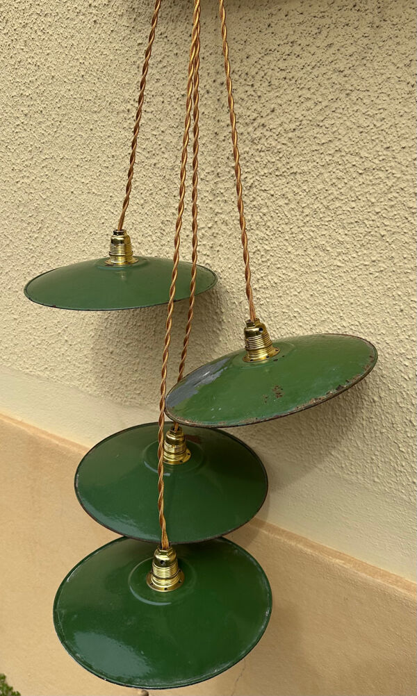 Lot 4 suspensions vintage indus ferme en tôle émaillée