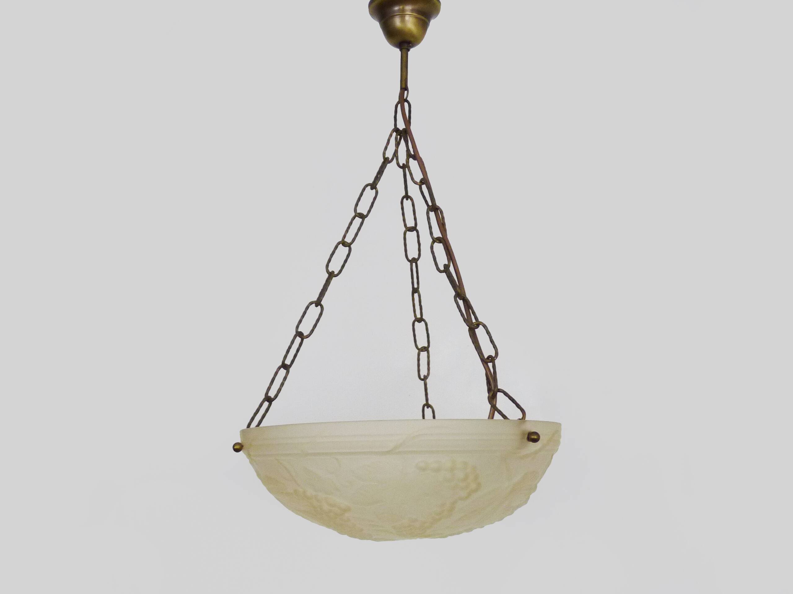 Vasque Vianne style Art Nouveau 1 Fire, in glass paste with grape motifs.