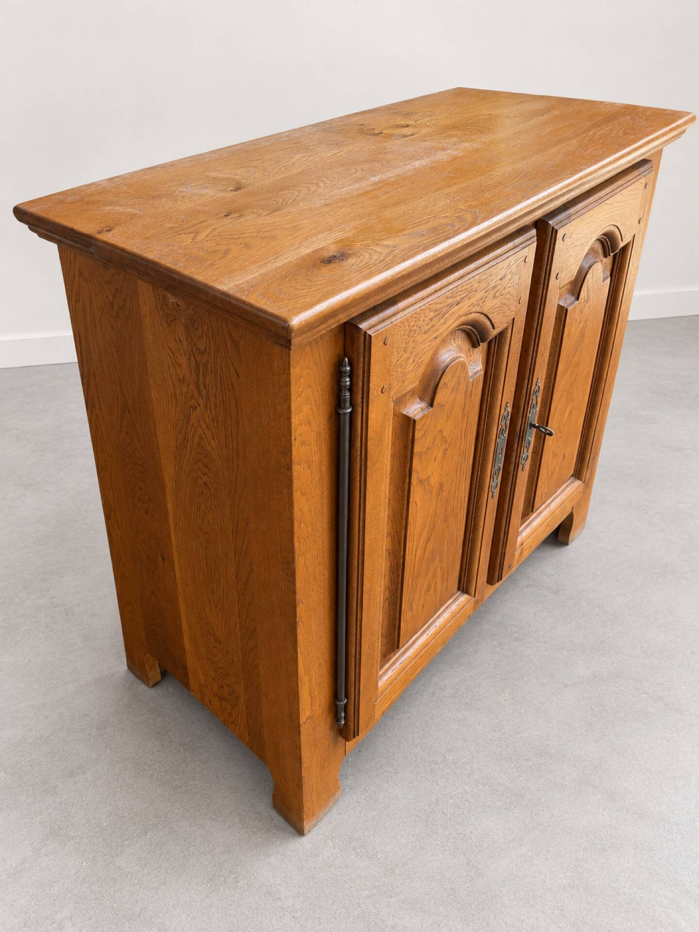 Meuble TV en chêne