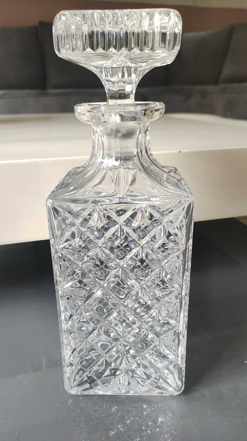 Whiskey decanter in bohemian crystal. boho-chic style. cross/diamond patterns. floral decor. high 25.5 cm