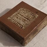 Sandstone box Barbara Delfosse, La Borne