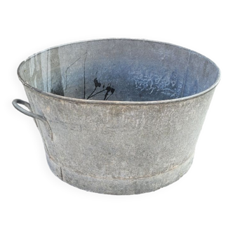 Old zinc basin, 55cms in diameter