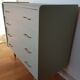 Commode vintage pieds fuseaux