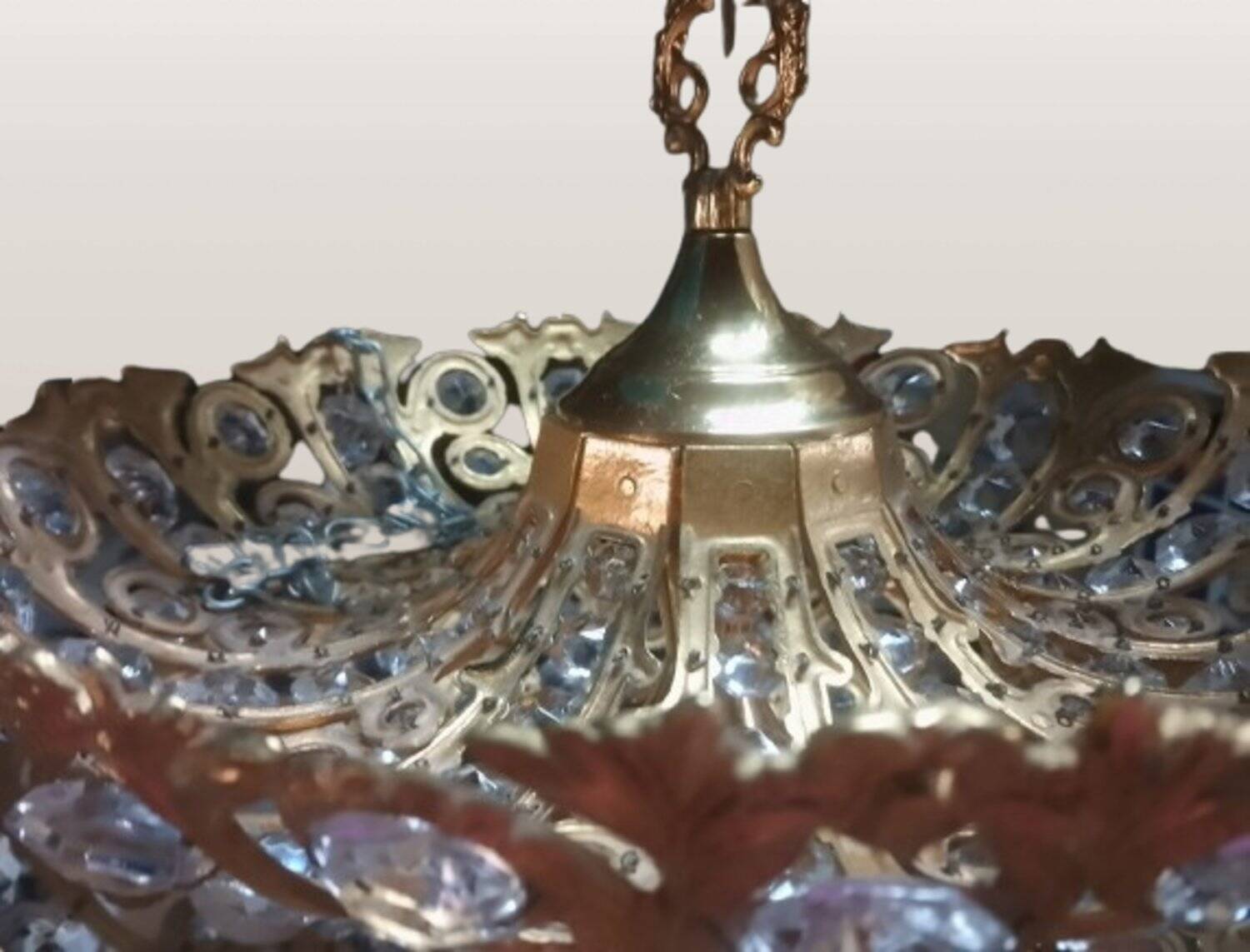 Hollywood Regency brass and crystal chandelier by Peris Andreu, 1970s.