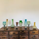 Set of 8 vases, bowls, in glass paste