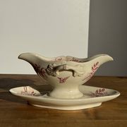 Saucier ancienne en faïence rose de Badonviller modèle Jasmin