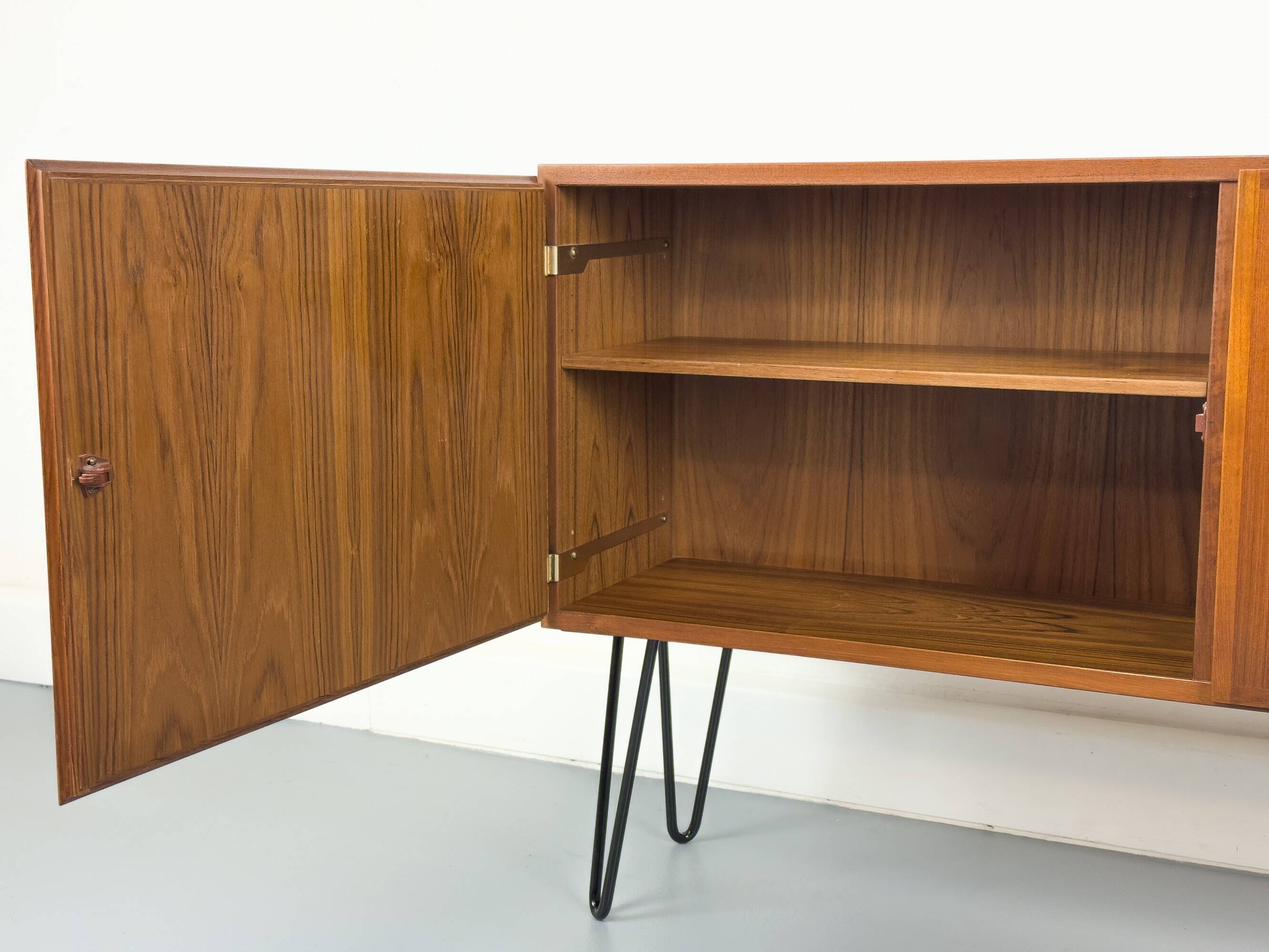Danish teak sideboard by Omann Jun, 1970s
