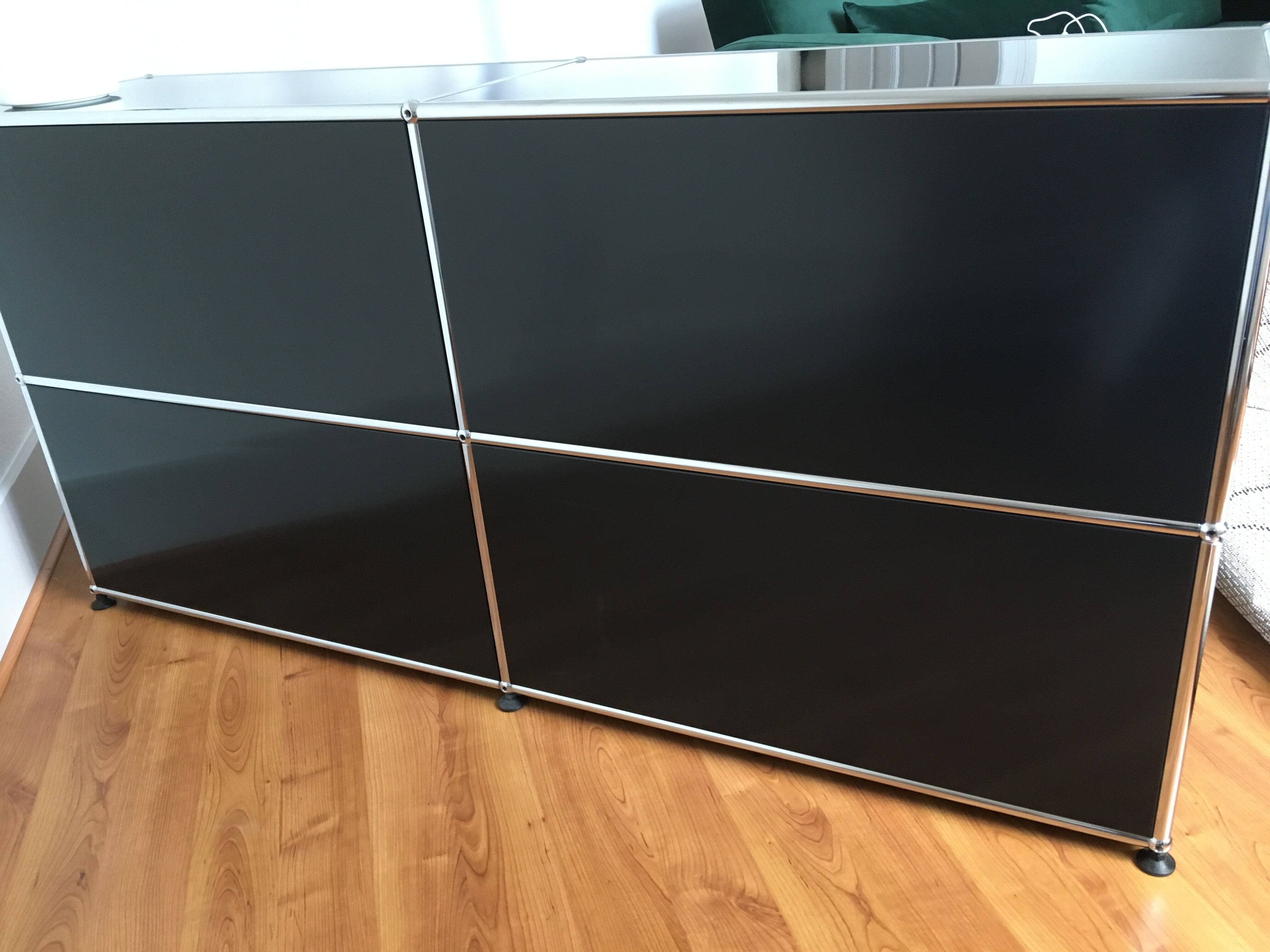 Furniture USM Haller design