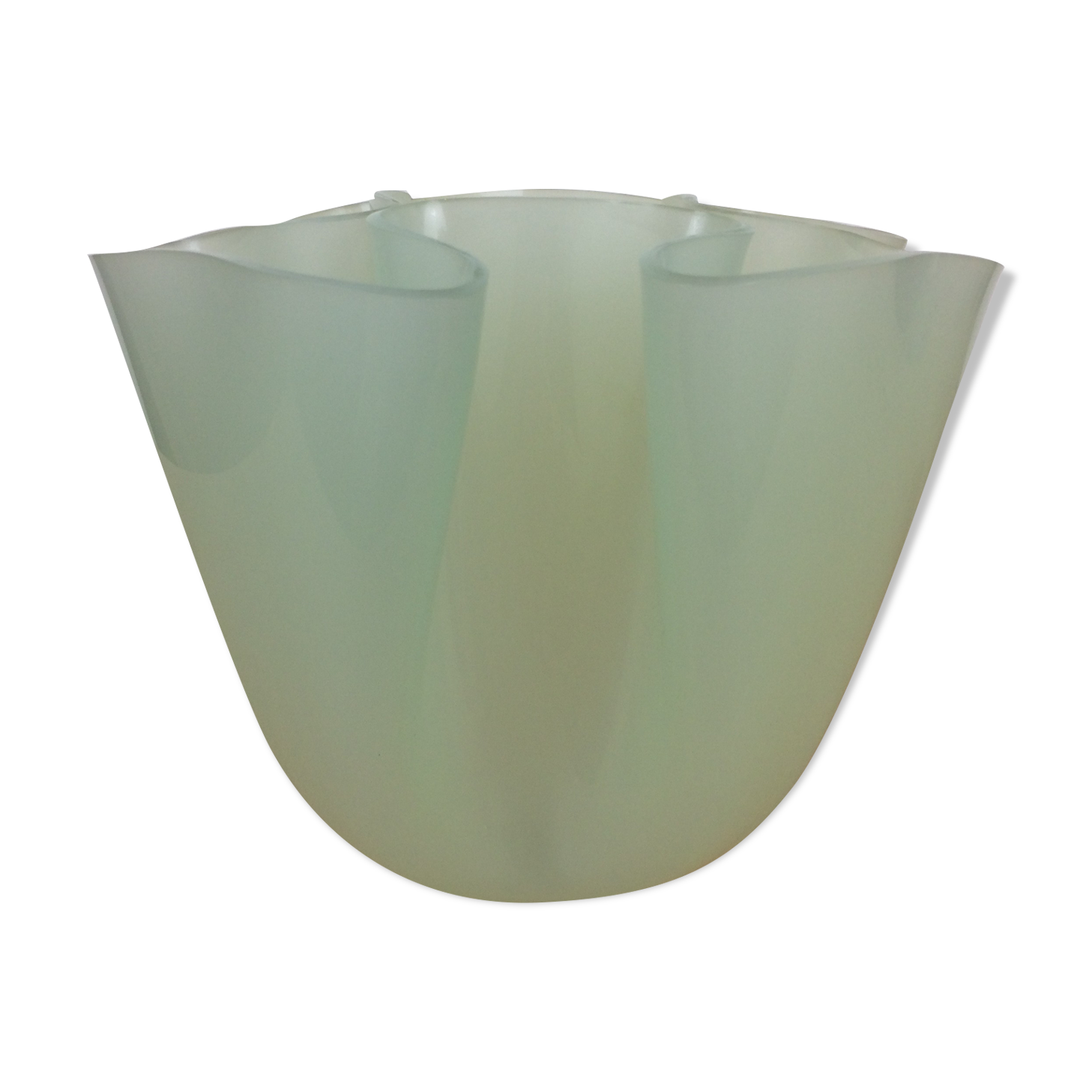 Handkerchief vase Guzzini plexiglass green 70s
