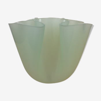 Handkerchief vase Guzzini plexiglass green 70s