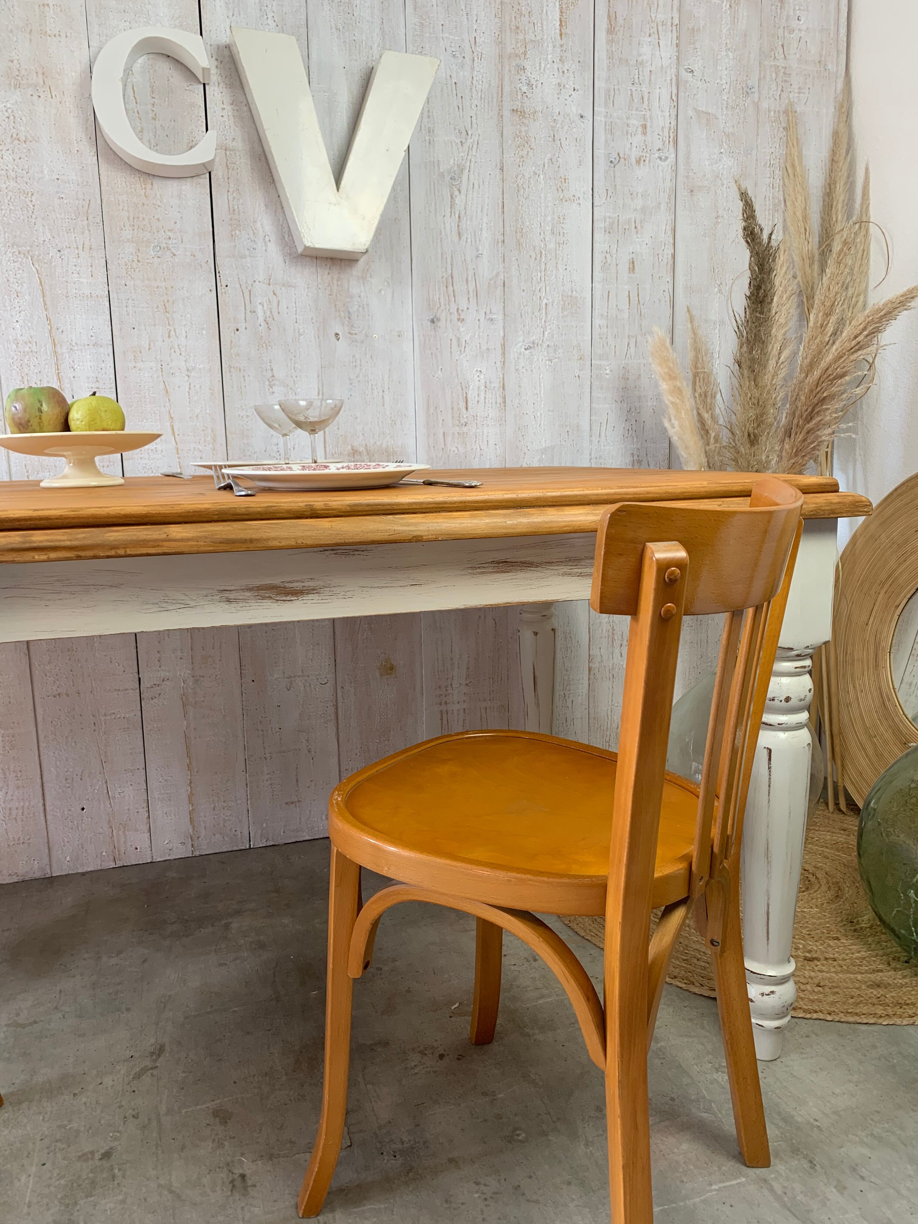 Large shabby chic table