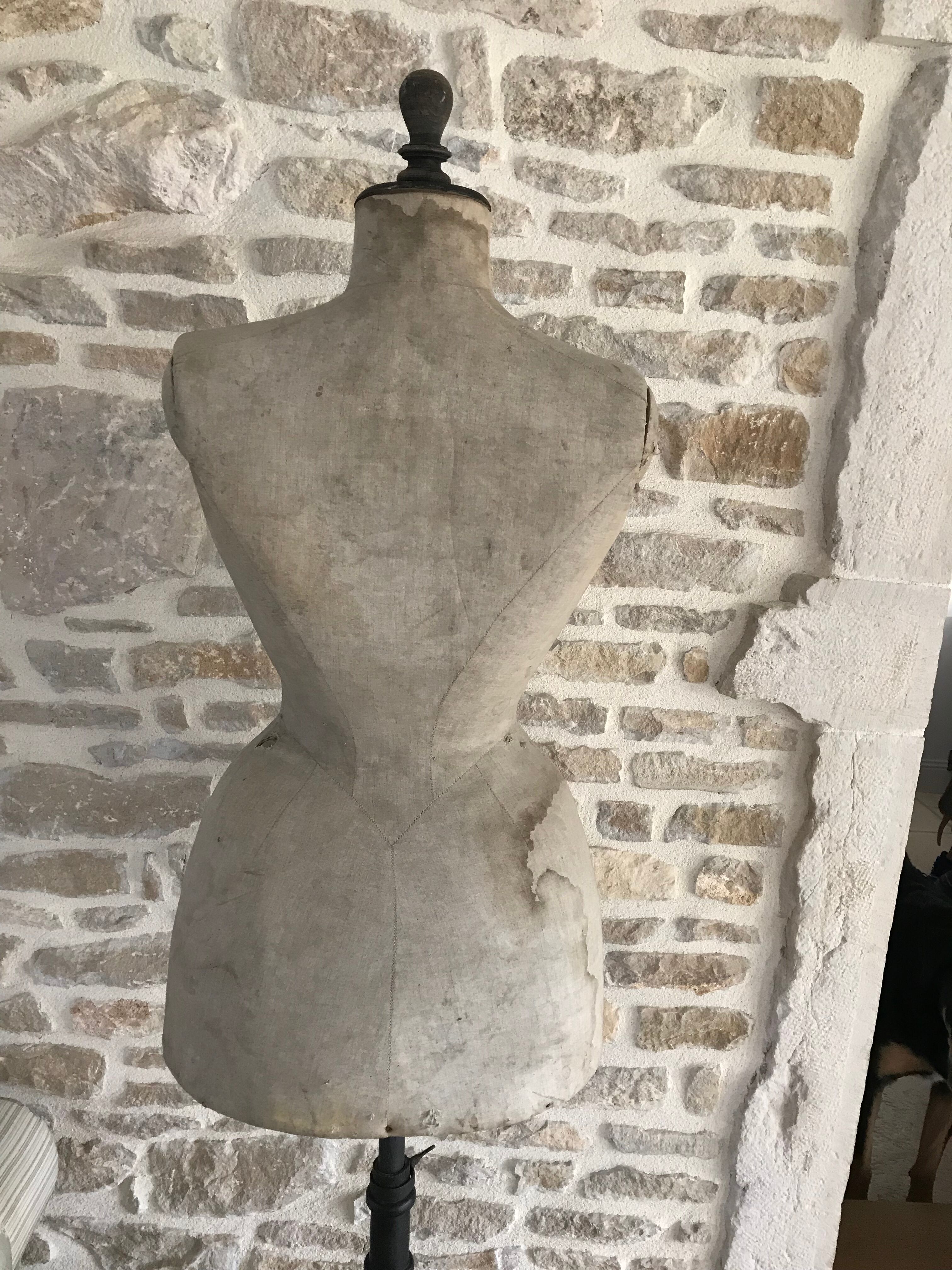 Very old seamstress bust