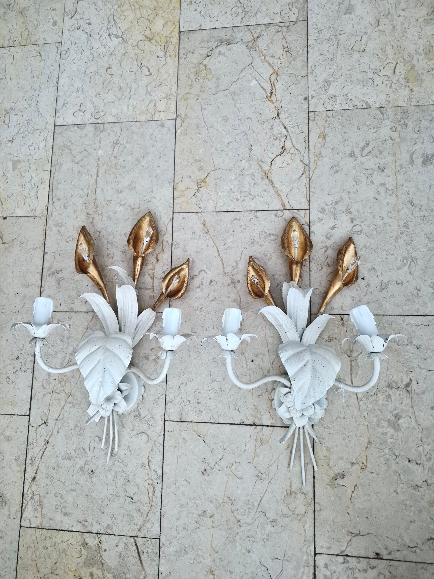 Vintage Italian floral wall appliques